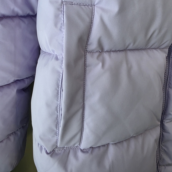 Elegant Lilac Puffer Jacket for Women - Picture 3 of 11